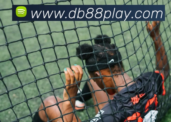 名嘴夏普评论LBJ41岁仍被期待如20岁球员乔科未曾遭遇相同压力